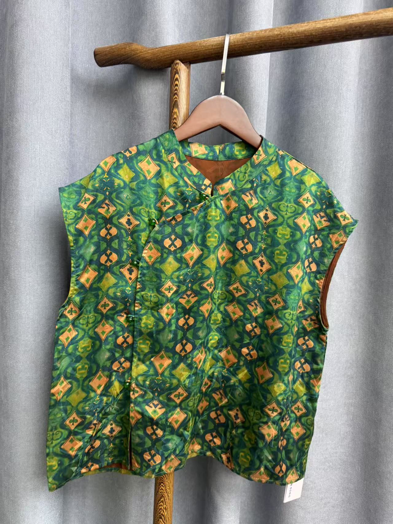 （瑕疵）夏季新款时尚简约新中式桑蚕丝奥黛提花上衣女f658