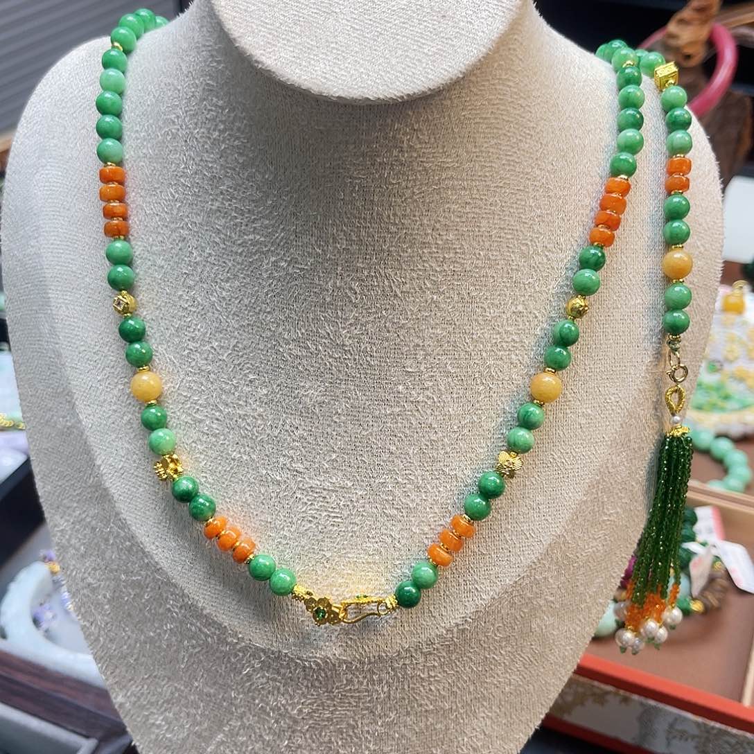 翡翠未镶嵌项链炸