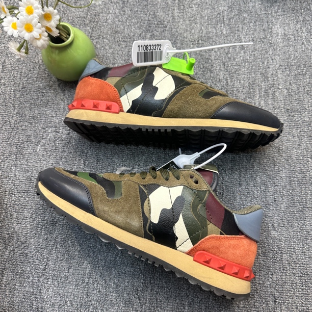 95新 AMIRI 休闲鞋/阳/38码/迷彩 