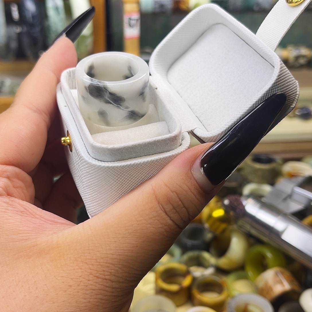 岫玉未镶嵌戒指19