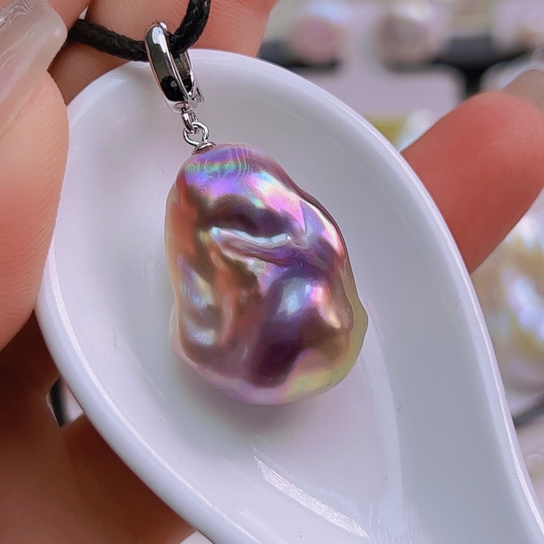 淡水珍珠未镶嵌吊坠(赠链)