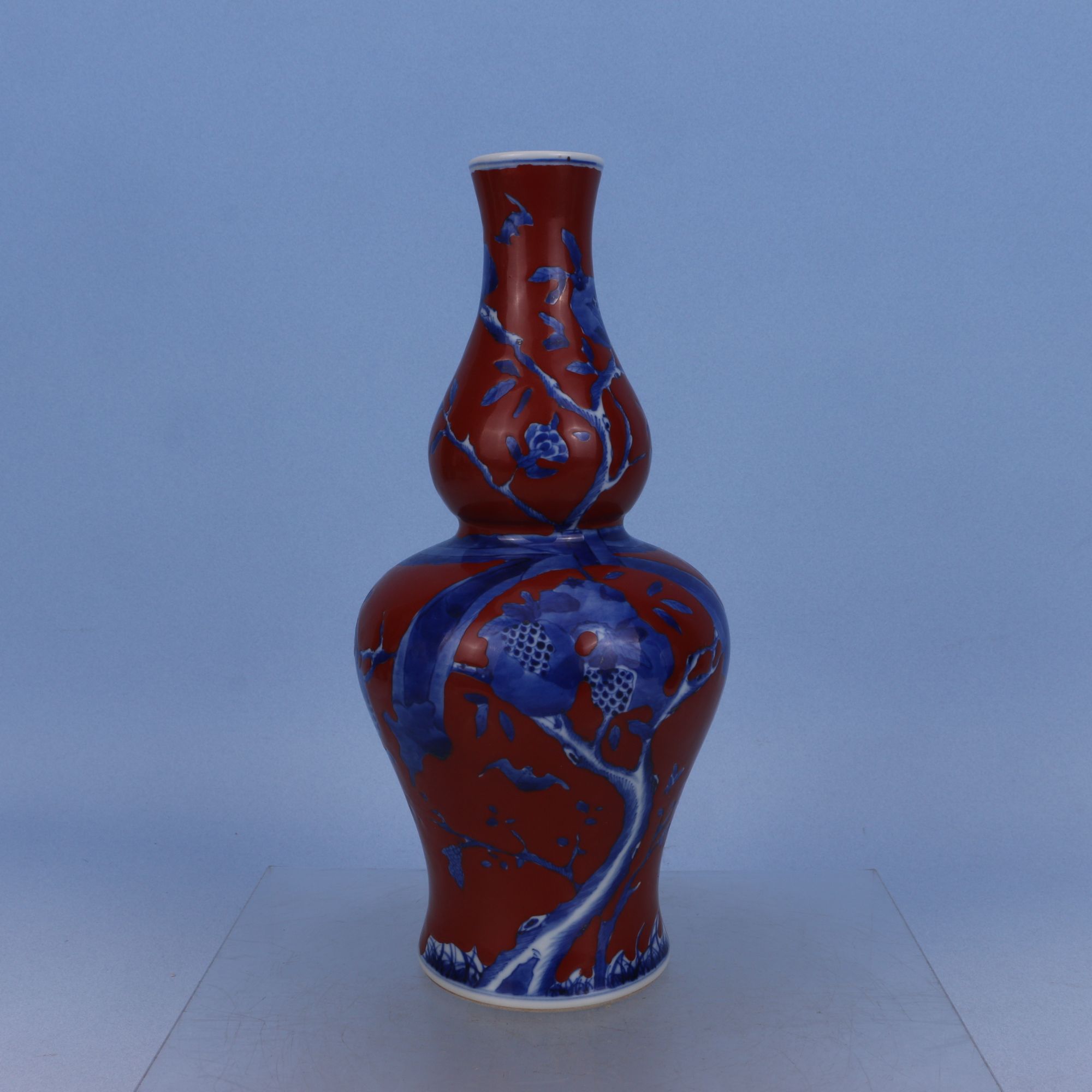 2208 清  枣皮红青花多子葫芦瓶