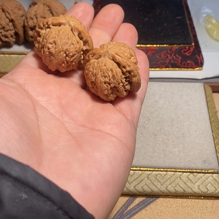 文玩核桃把件0***.核桃