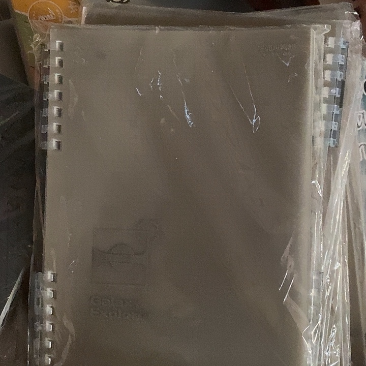 活页本，发七本。      