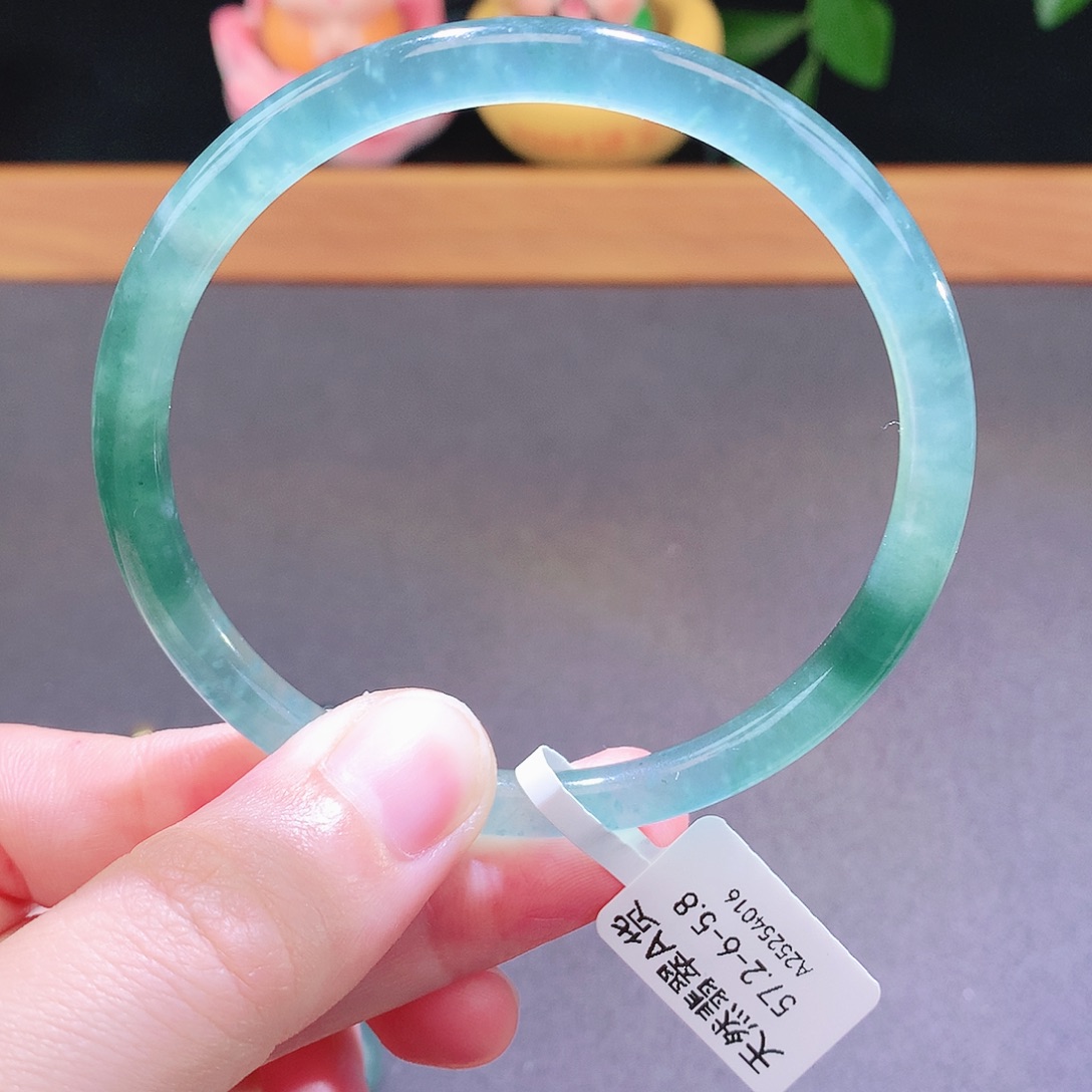 翡翠未镶嵌手镯天然翡翠