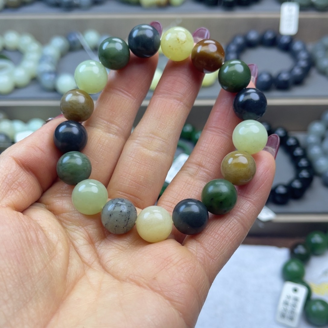 和田玉手链未镶嵌