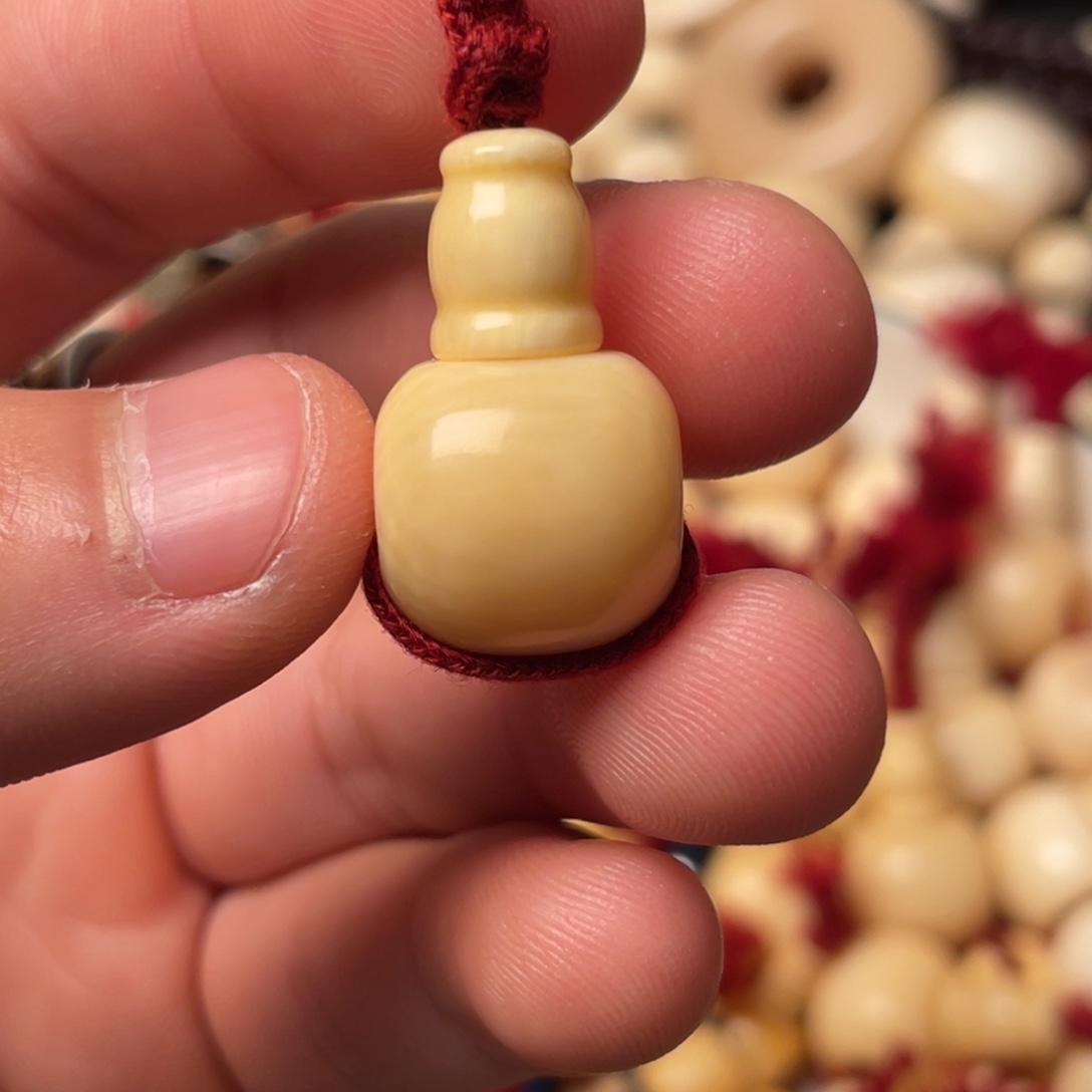 ꧁***꧂牛骨吊坠哈哈哈哈哈哈哈哈哈哈