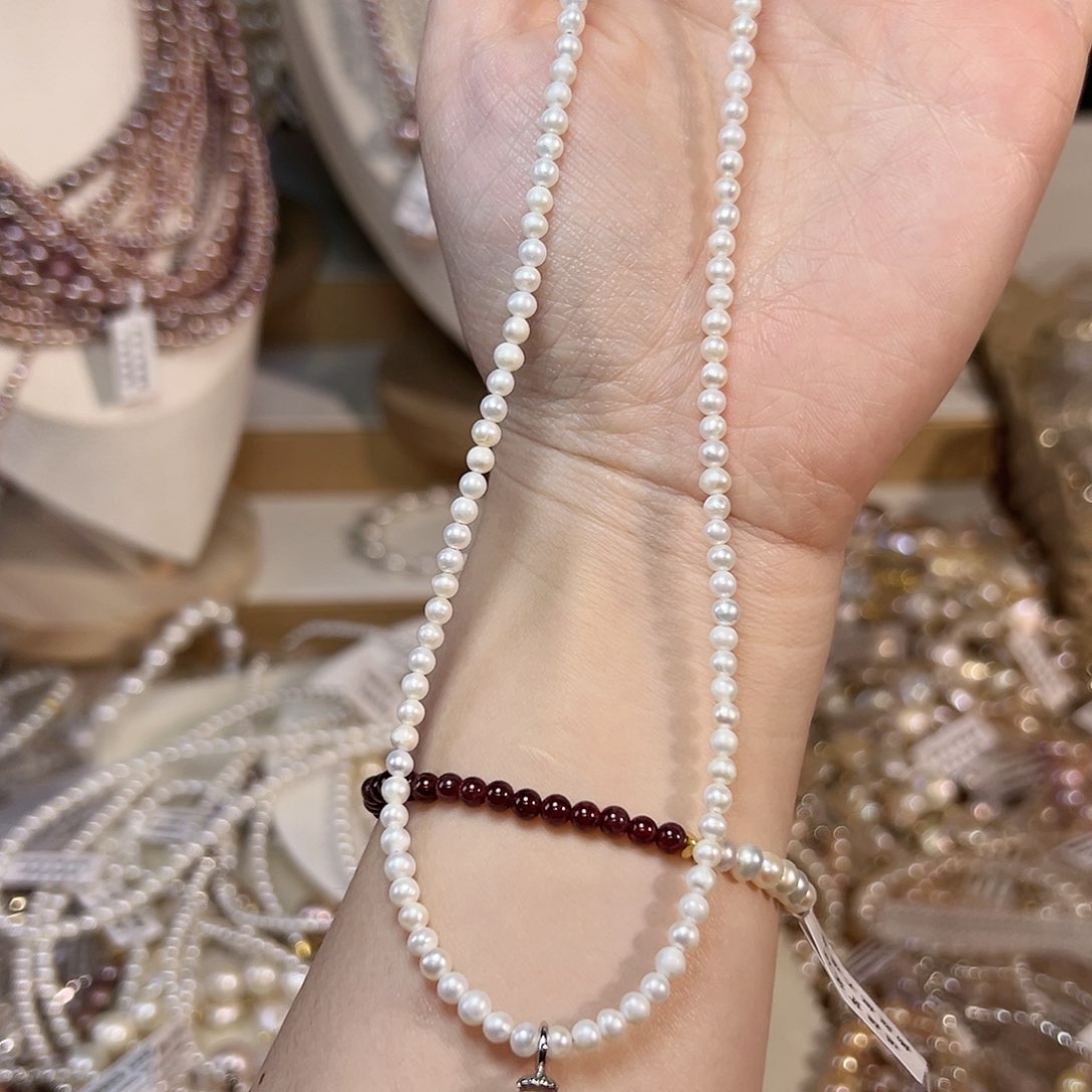 淡水珍珠耳饰未镶嵌