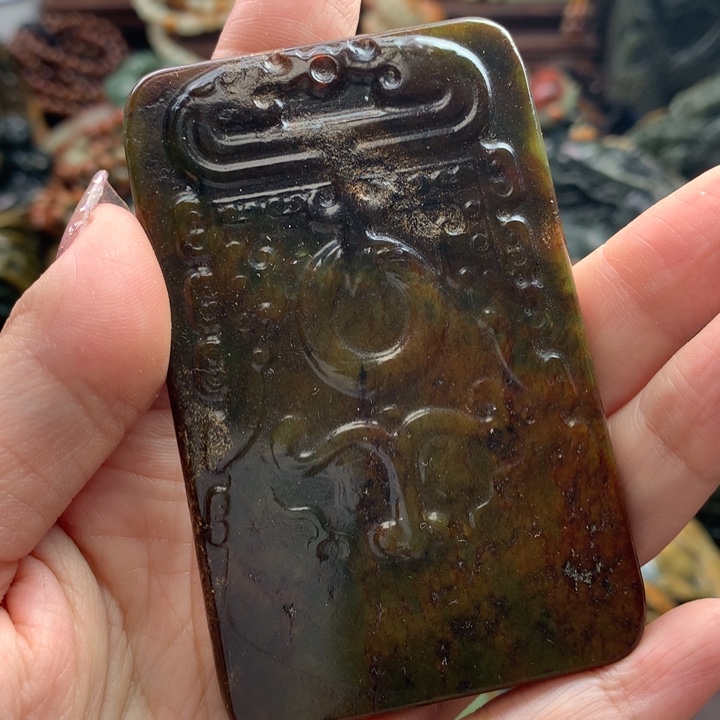 岫岩河磨玉（透闪石质玉）把件未镶嵌