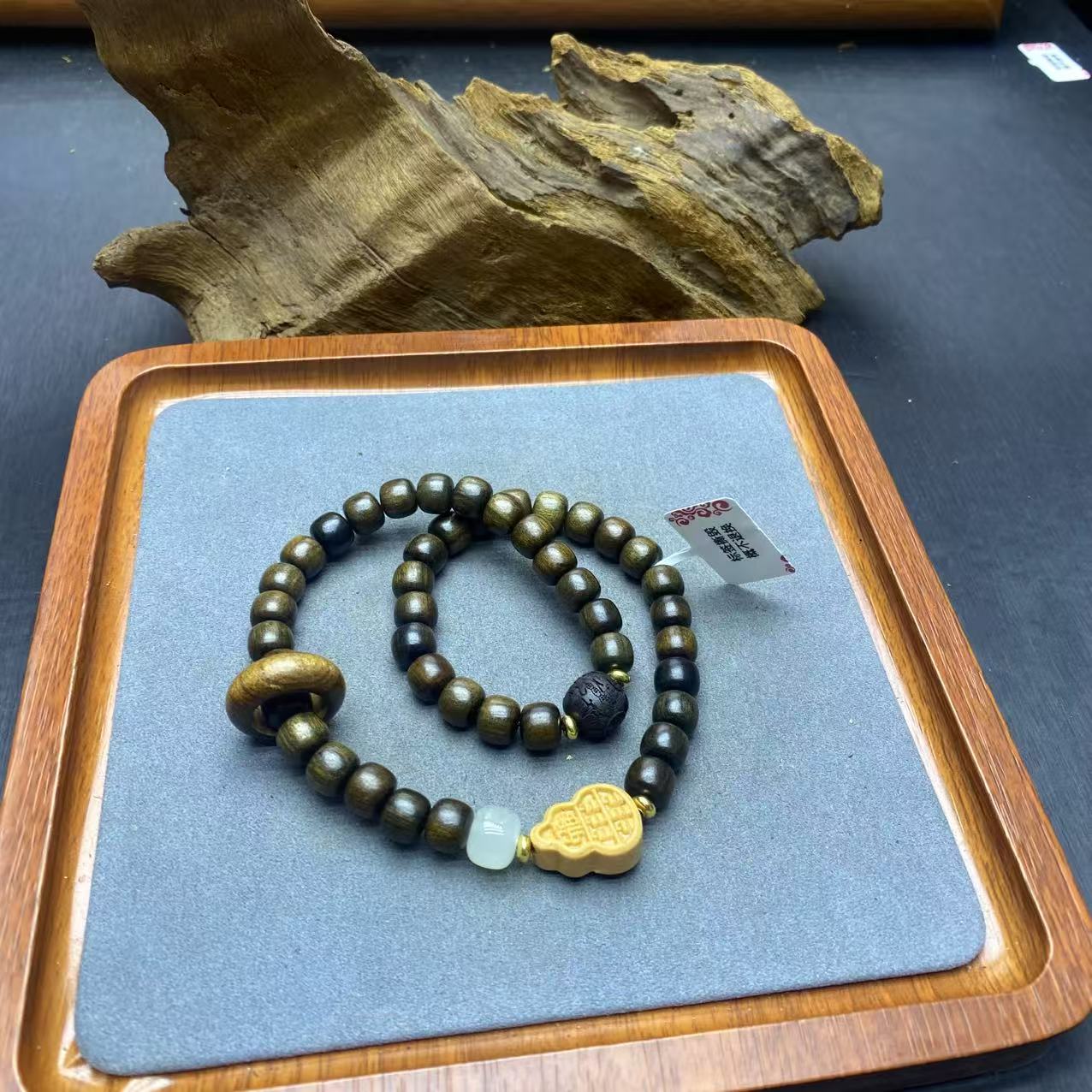 584号文玩成品手串