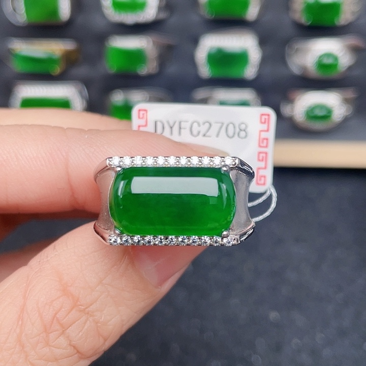 翡翠戒指银S925镶嵌零**醒没有运费险编号2708