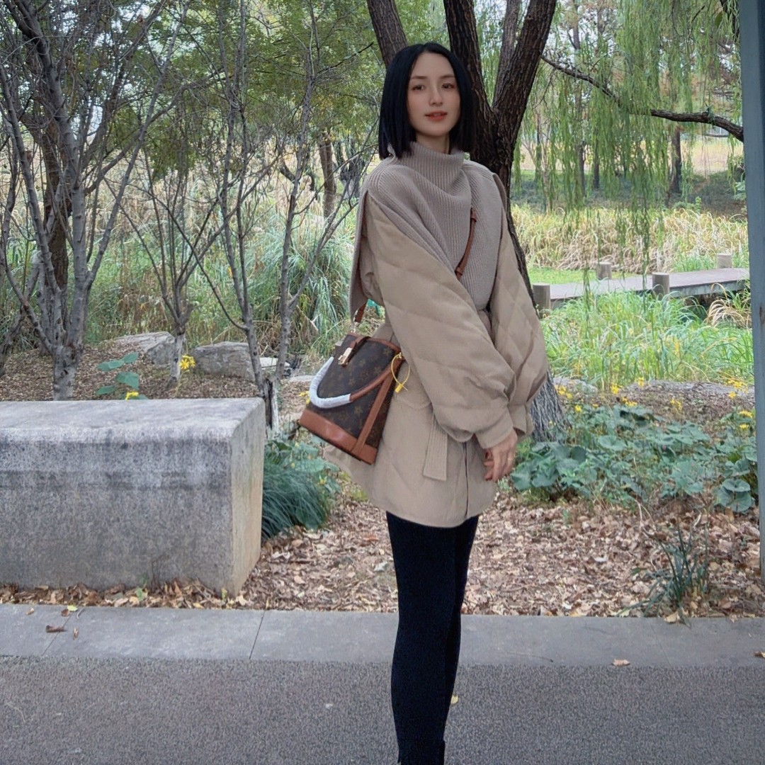 新款高级质感时尚水桶包休闲百搭单肩斜跨包