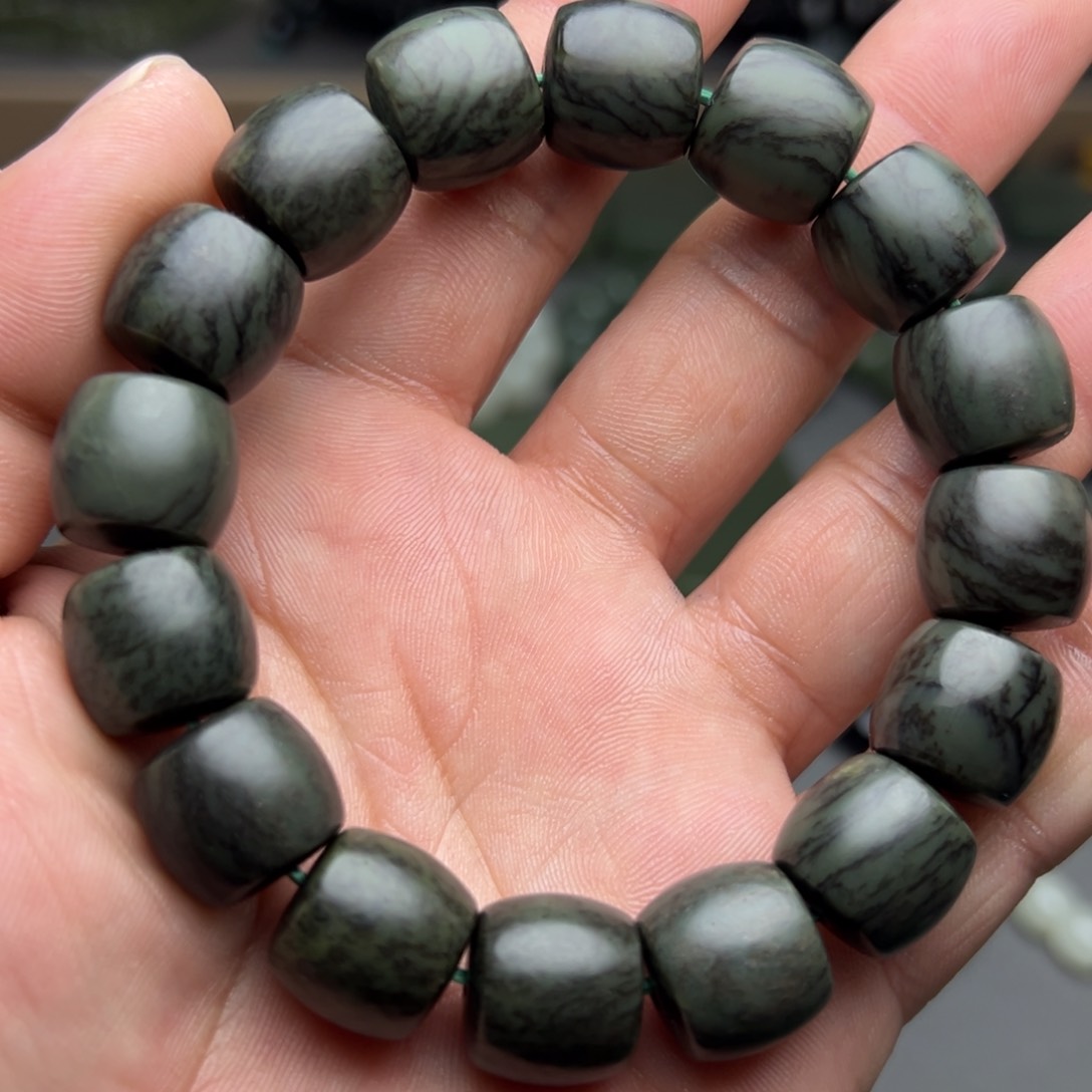 和田玉手链未镶嵌青玉水草卡14