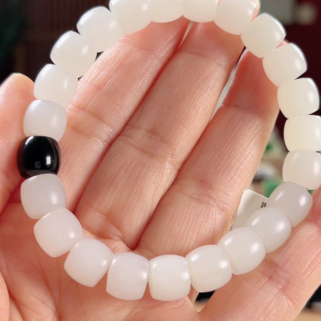 和田玉手链未镶嵌A****语新疆和田玉且末白玉直切