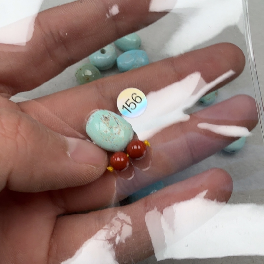 南红玛瑙未镶嵌珠宝奇石