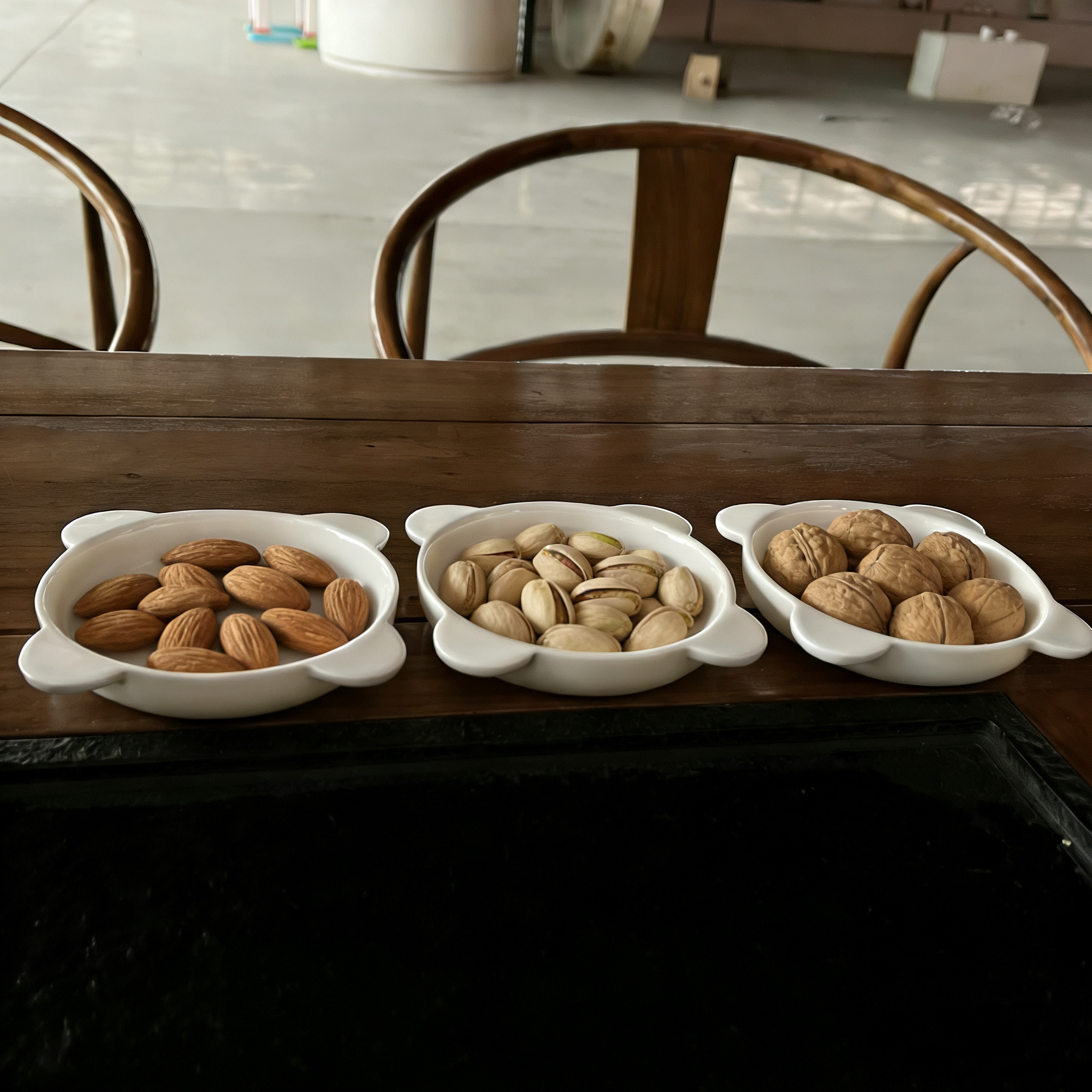 （三只装）骨粗材质耐高温/创意小熊点心碟 家用蘸醋酱油调味小碟