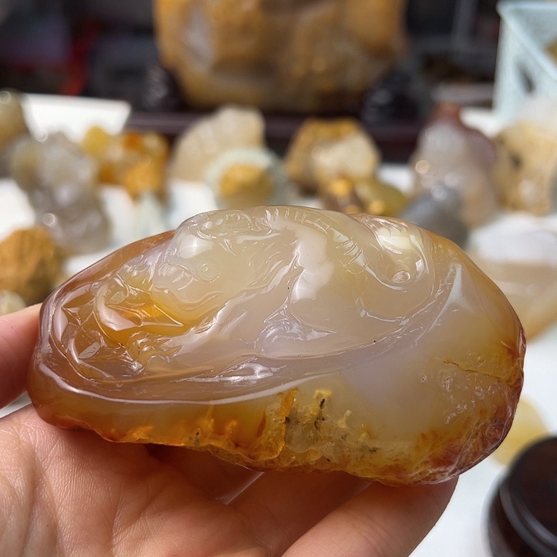 未镶嵌颈饰玛瑙/玉髓