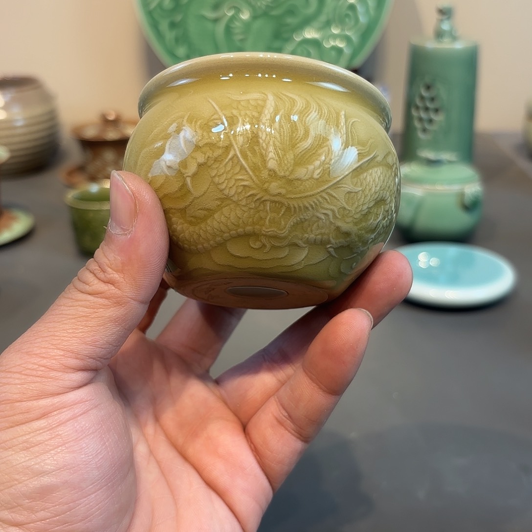 瓷片龙泉青瓷福利青瓷