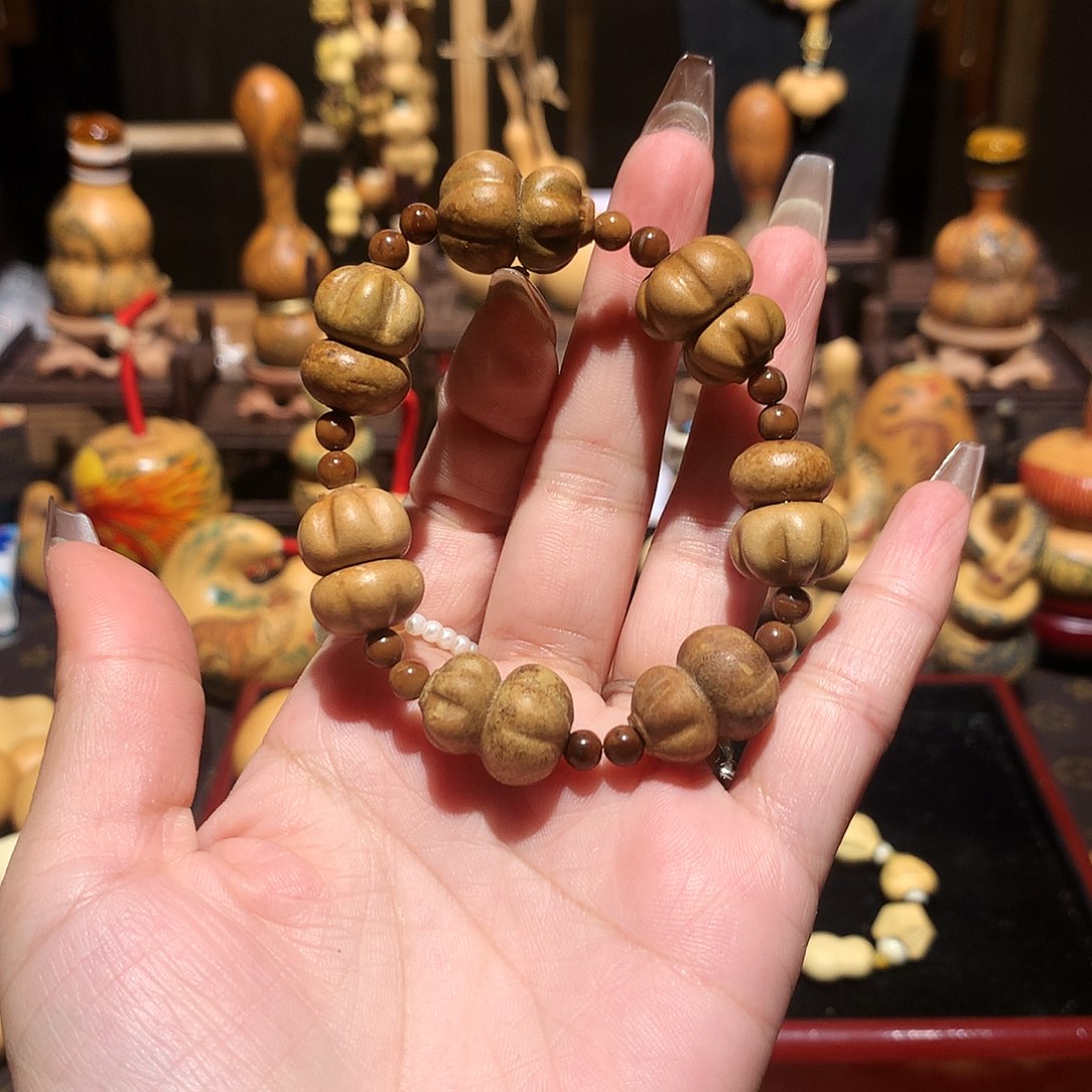 客***ι大叶紫檀（黑酸枝木类）