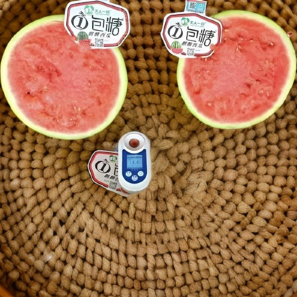 一包糖西瓜一盒