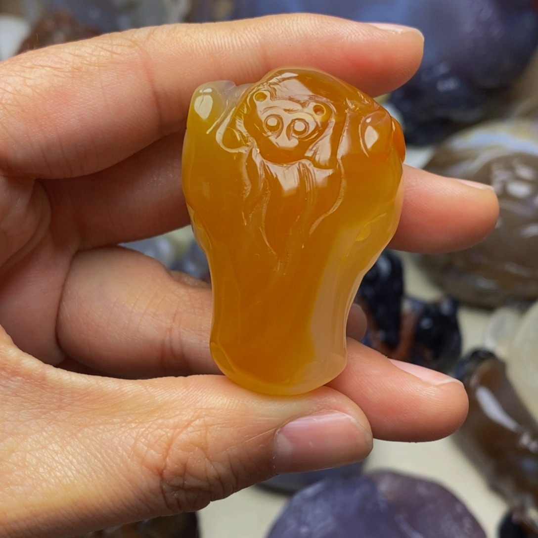 玛瑙/玉髓手把件未镶嵌