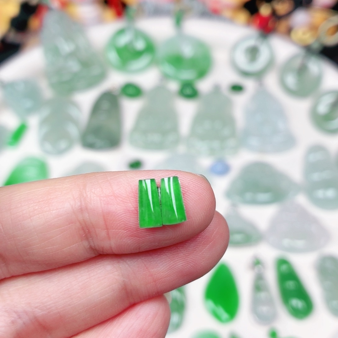 翡翠裸石缅甸天然A货翡翠