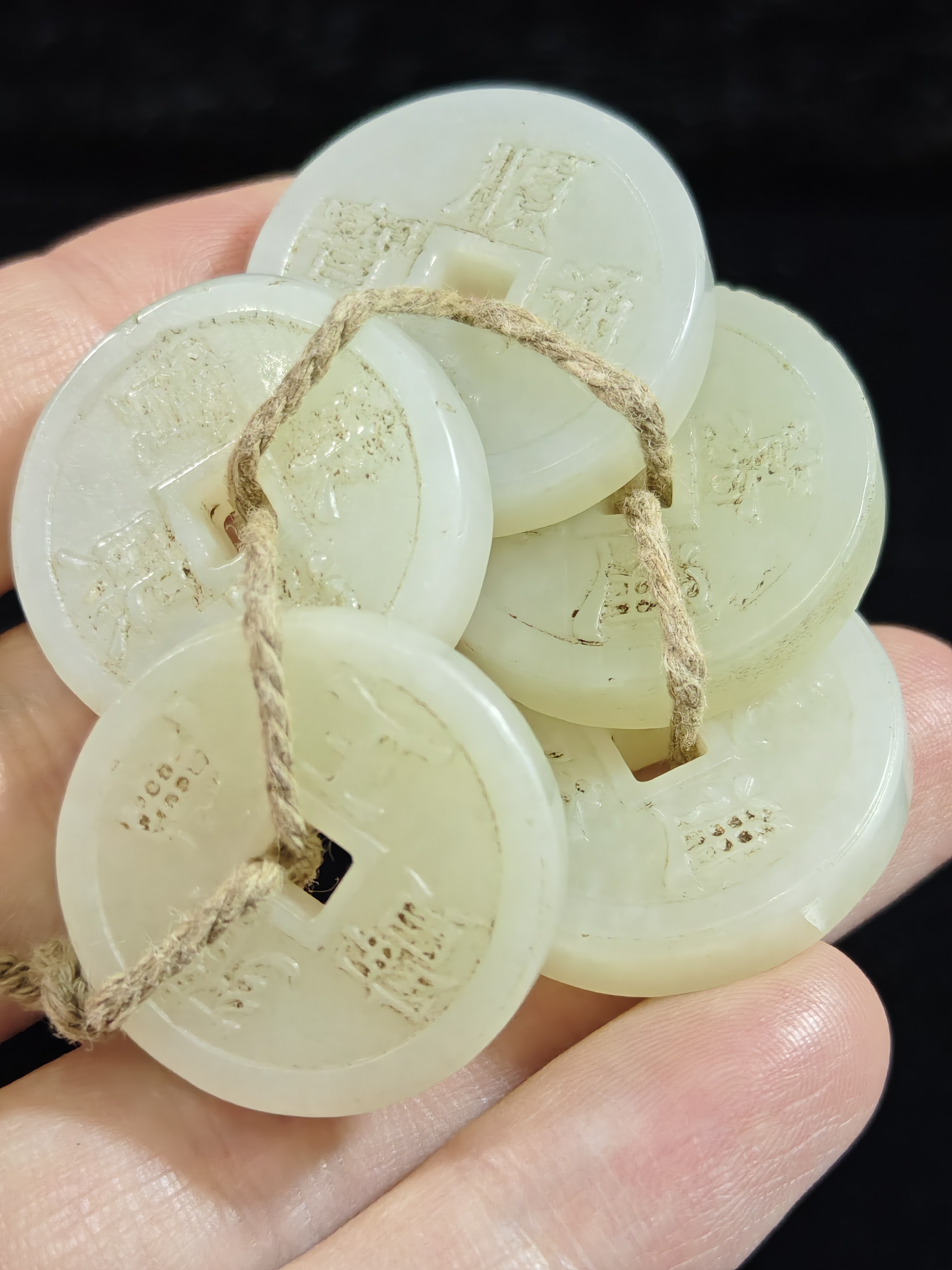 旧藏天然和田玉五帝钱手把件玉佩吊坠挂件39g26*5mm