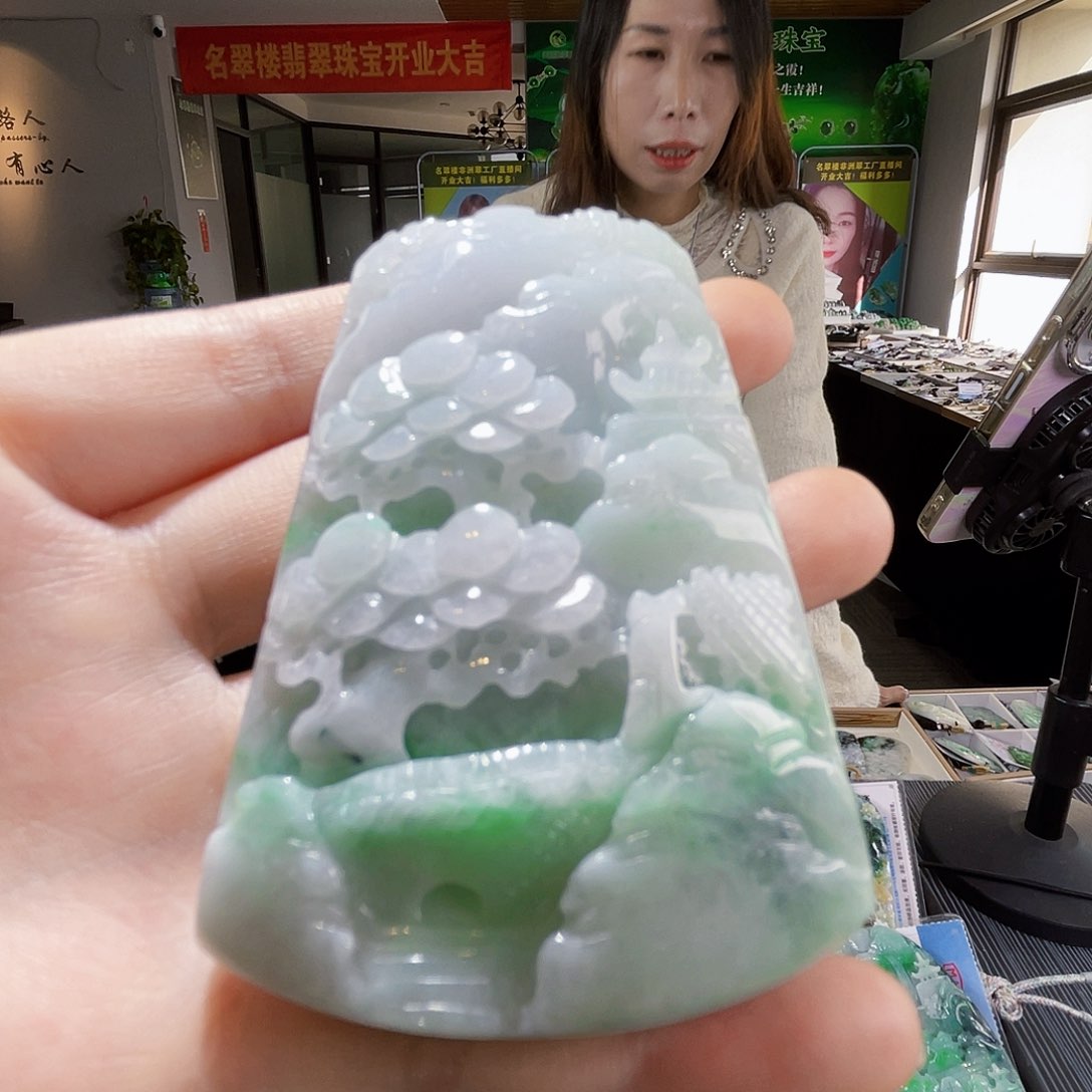 颈饰未镶嵌翡翠翡翠