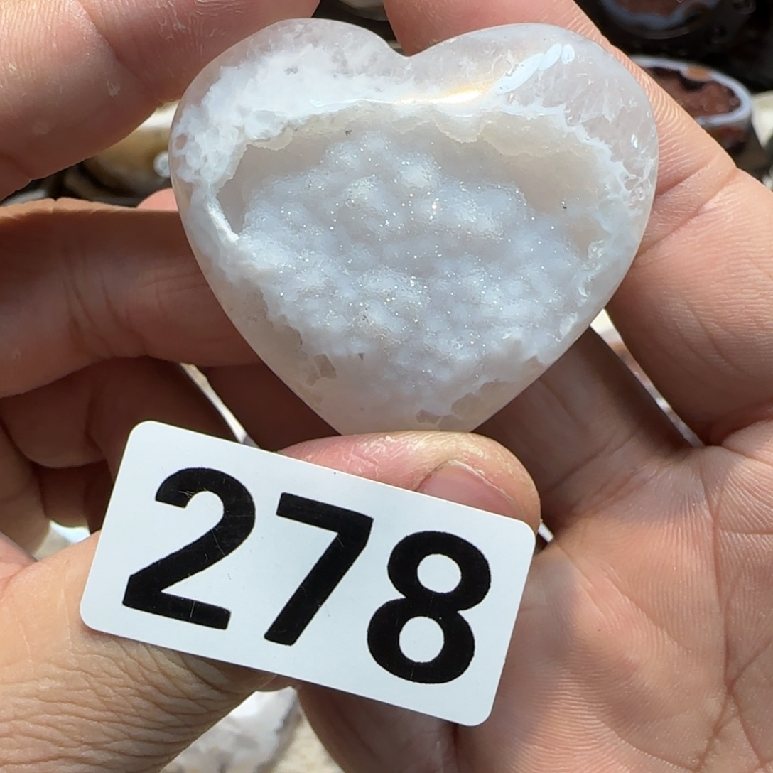 未镶嵌大型摆件（非配饰）水晶