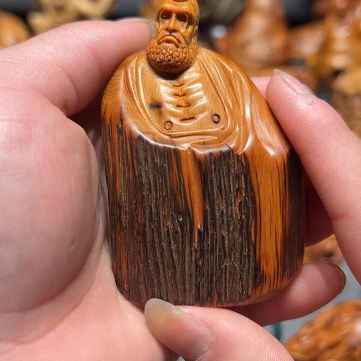 柏木（崖柏）点点关注，感谢