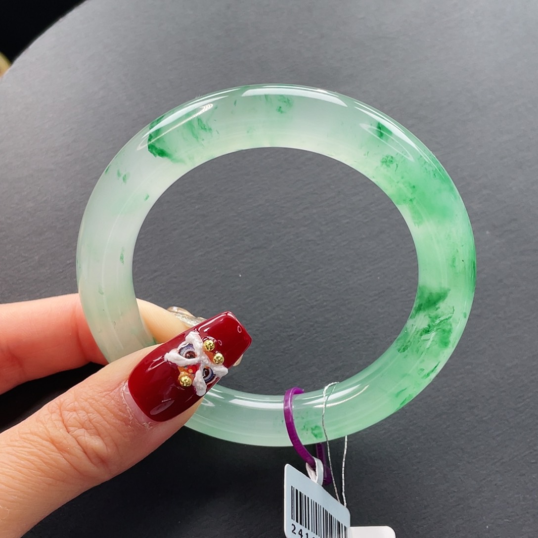 石英质玉手镯未镶嵌57