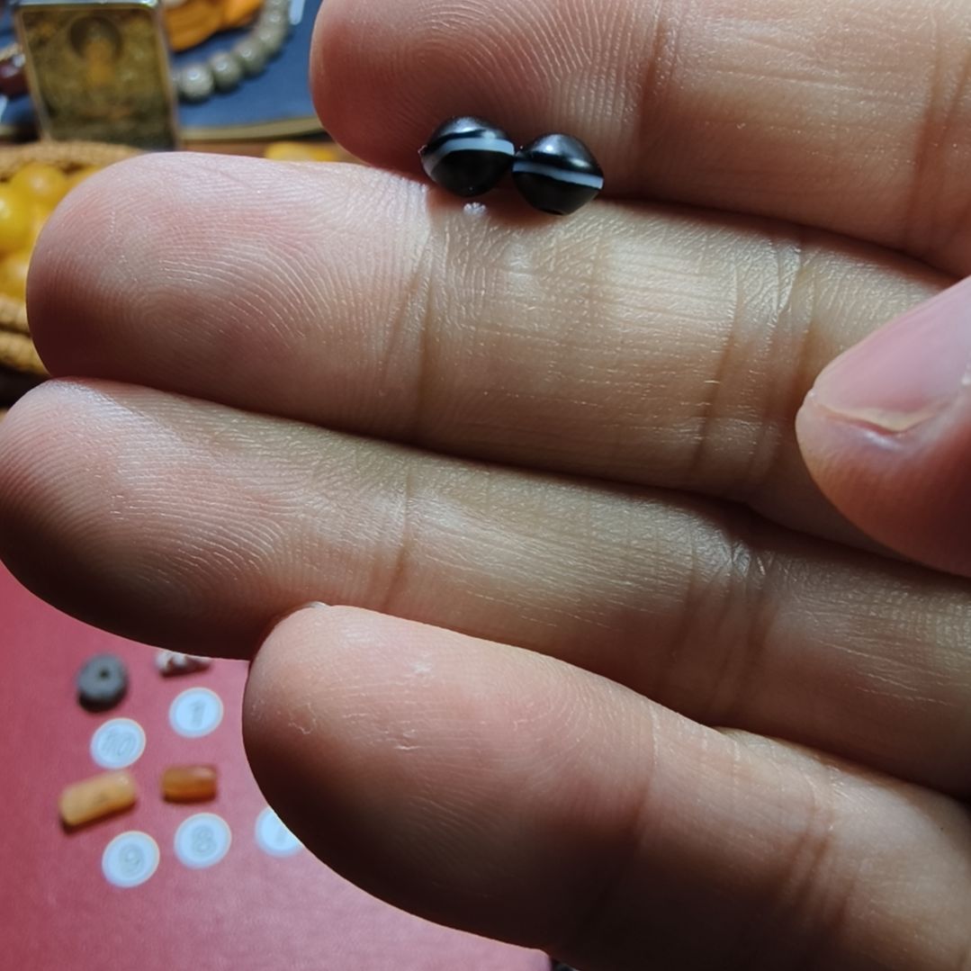 二***蛋玛瑙/玉髓未镶嵌天然原矿玛瑙