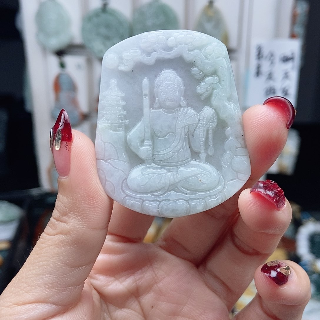 翡翠颈饰14K金镶嵌翡翠