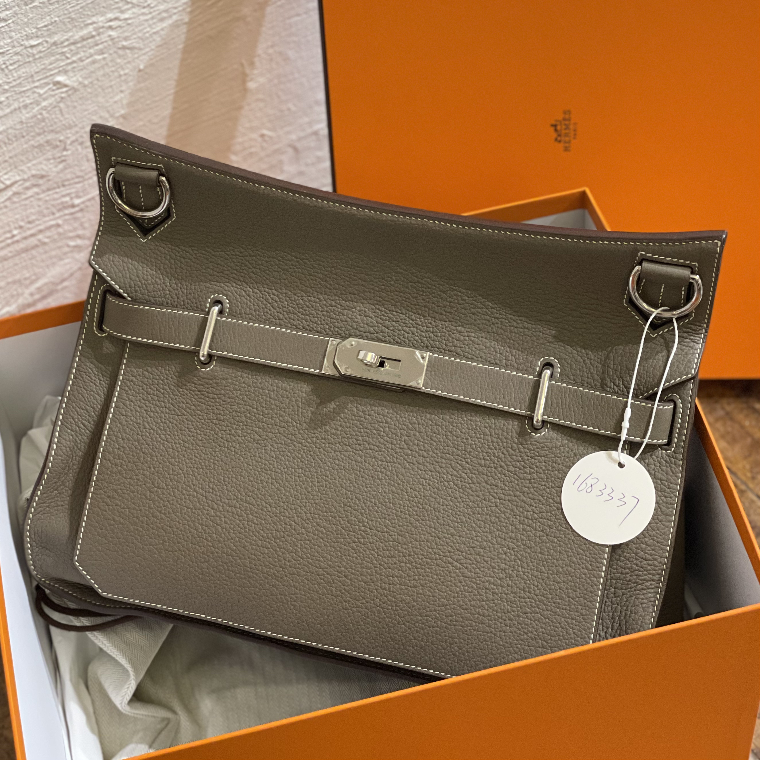 95新 Hermes/爱马仕 夏七中古/爱马仕吉普赛大象灰银扣包/1683337