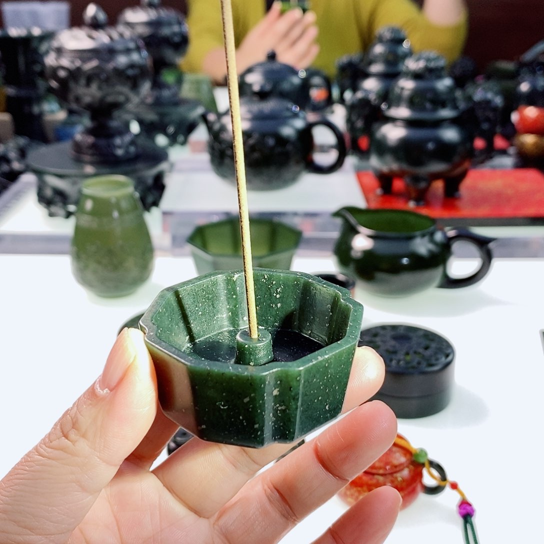 和田玉（青玉）摆件未镶嵌