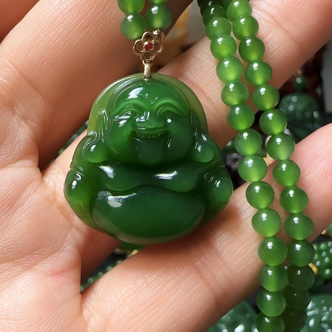 和田玉（碧玉）颈饰18K金镶嵌