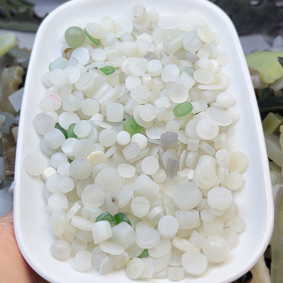 未镶嵌和田玉（糖玉）珠宝奇石