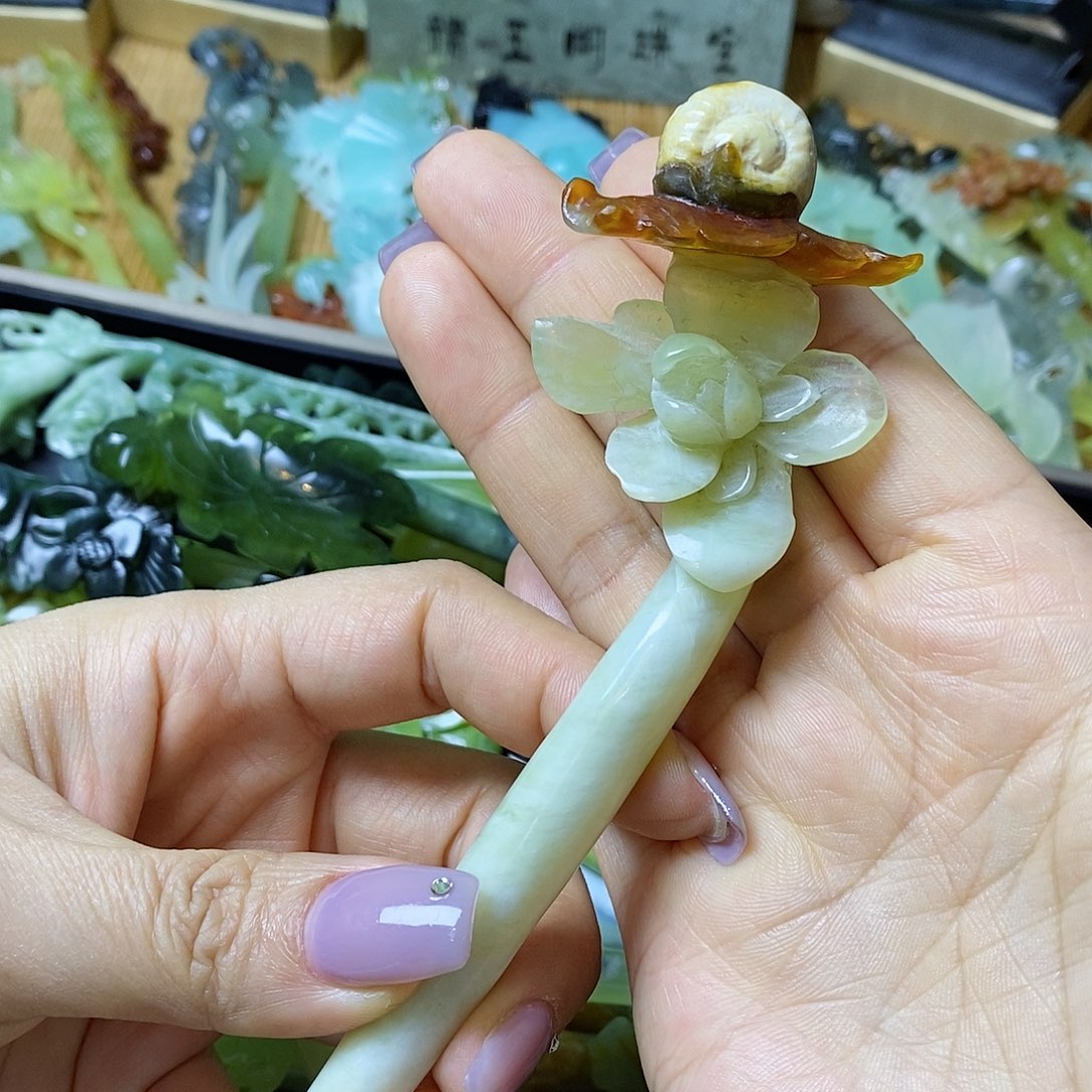 蛇纹石玉发簪未镶嵌