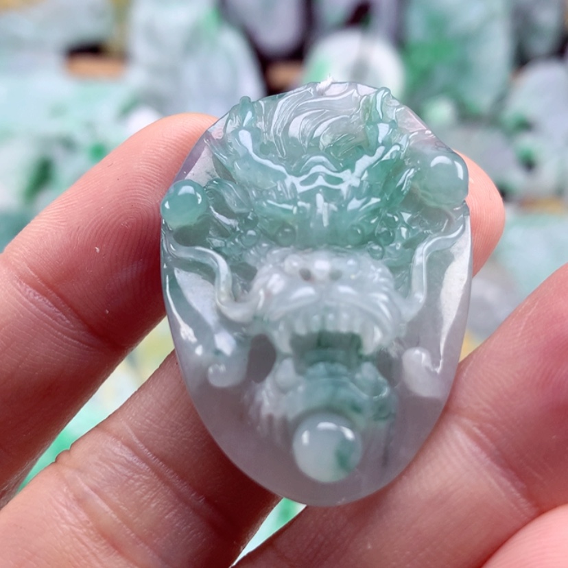 【闪购商品】翡翠吊坠(不含链)未镶嵌