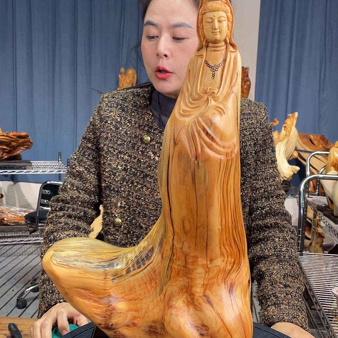 柏木（崖柏）随型艺术根雕