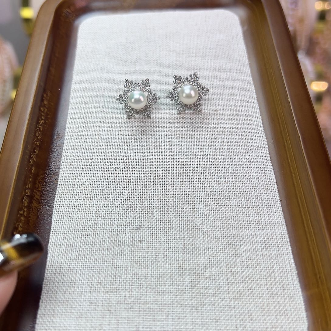 钛钢手绳淡水珍珠