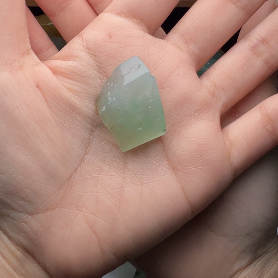 未镶嵌定制翡翠不包工