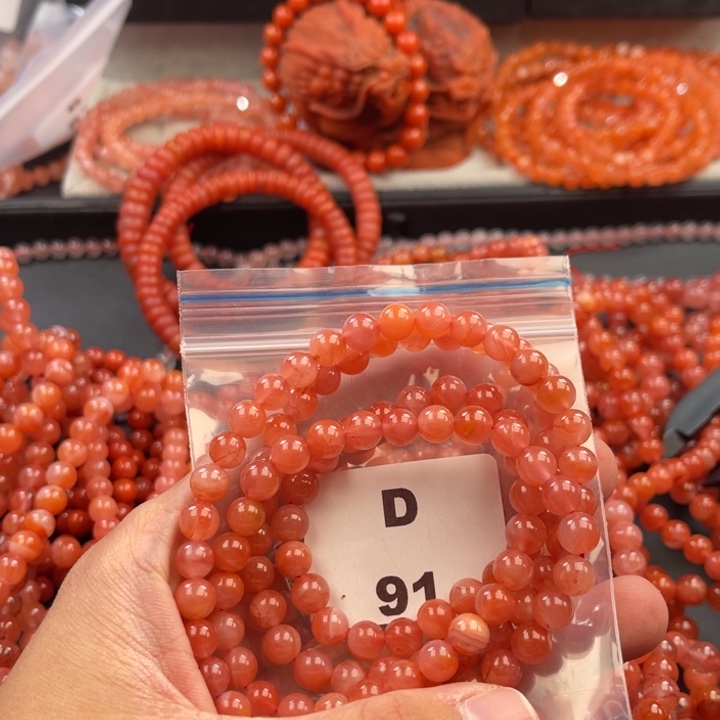 南红玛瑙未镶嵌多样性发货默认微瑕称重7mm