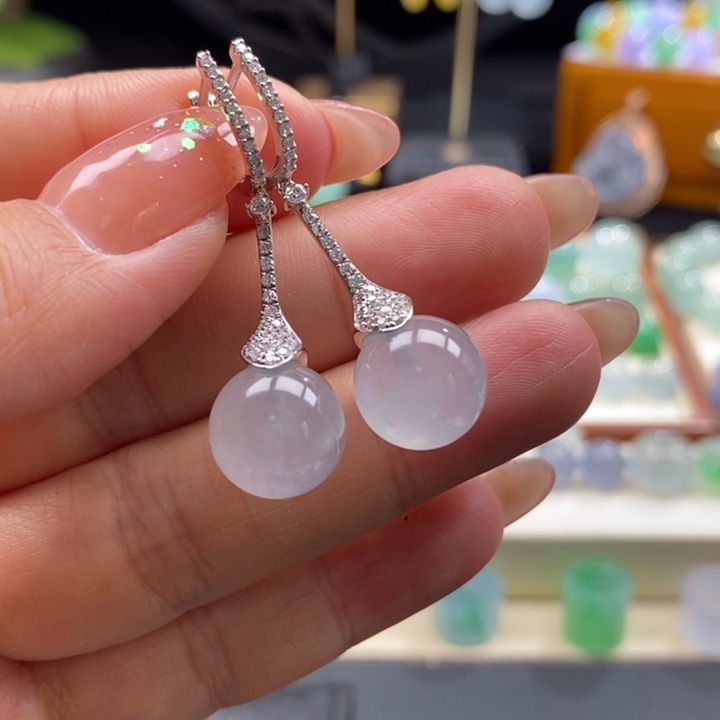 翡翠吊坠(不含链)18K金镶嵌翡翠高冰耳坠