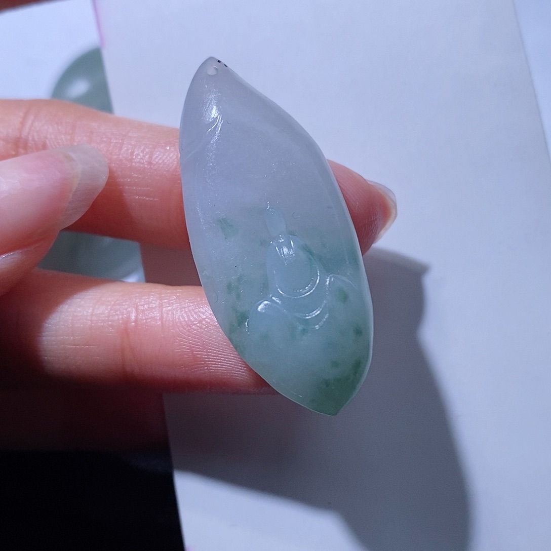 定制翡翠未镶嵌一**悲翡翠