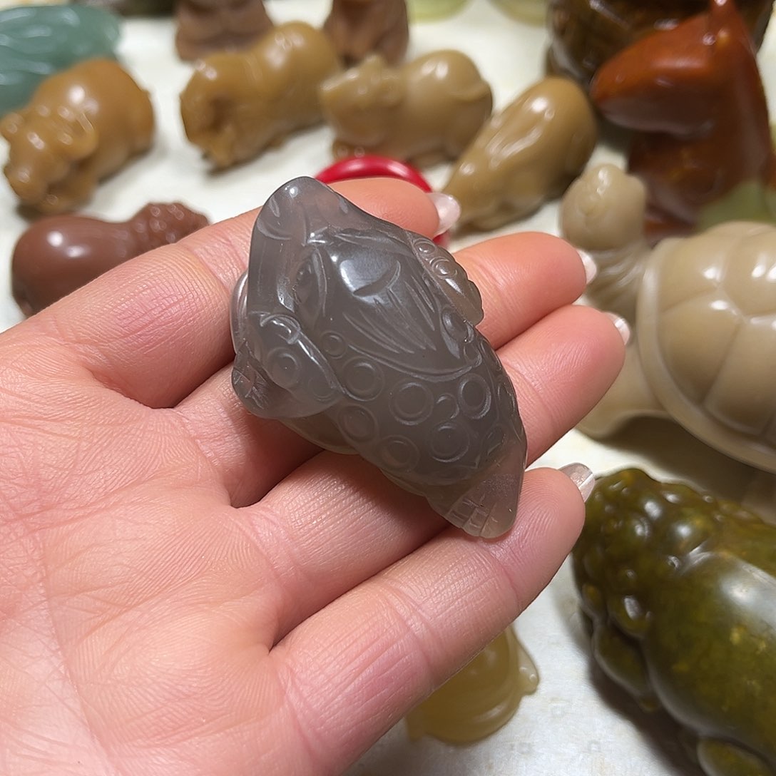 白玉菩提吊坠白玉菩提吊坠