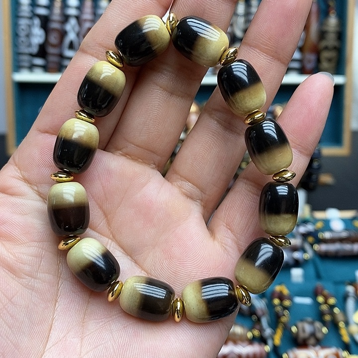 玛瑙/玉髓颈饰合金倔*