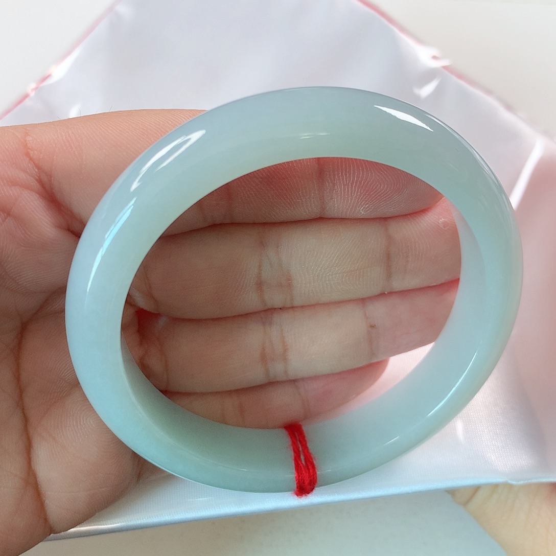 未镶嵌手镯翡翠247