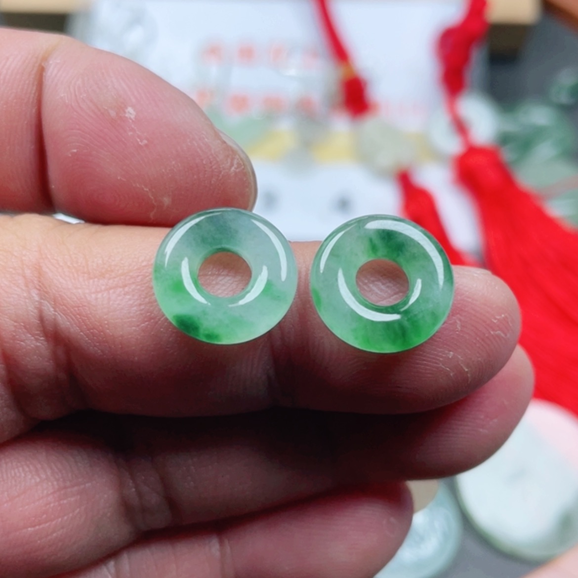 【闪购商品】翡翠颈饰未镶嵌翡翠