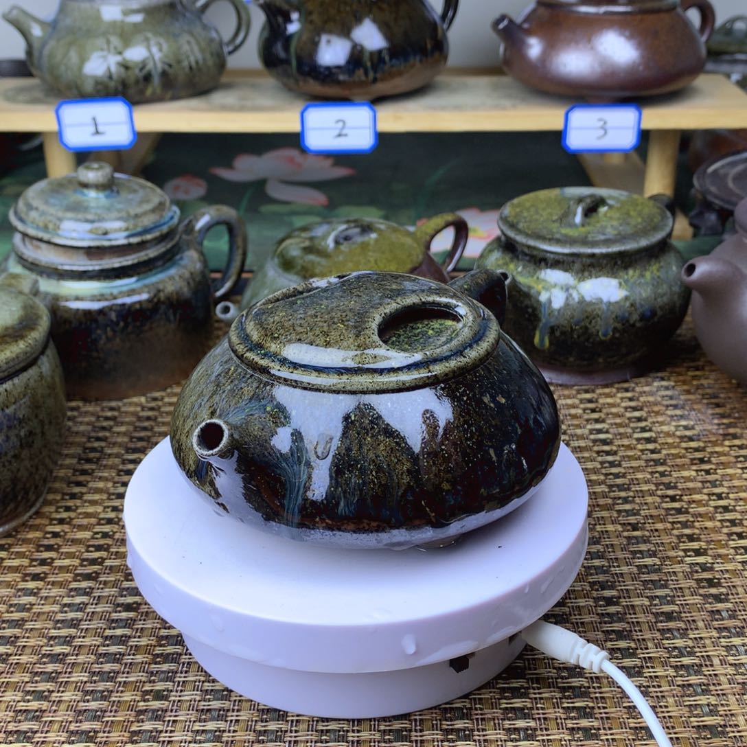 木***，茶壶紫砂裸烧牛盖